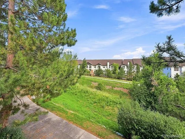 14499 1st. Drive Aurora, CO 80011