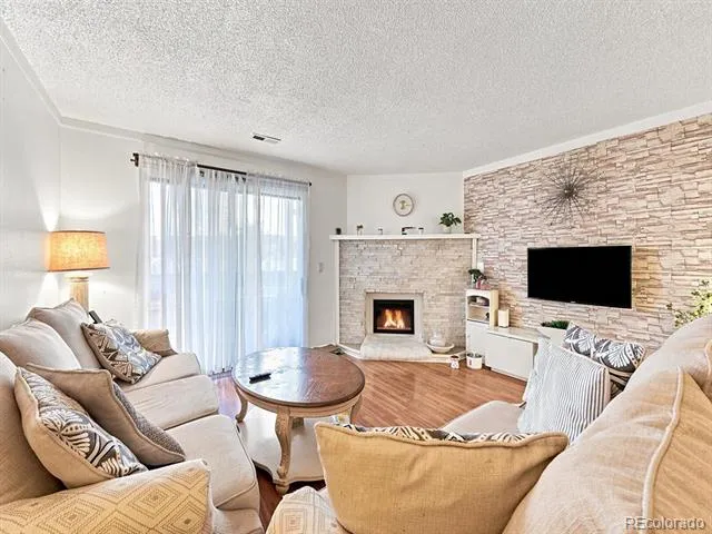 14499 1st. Drive Aurora, CO 80011