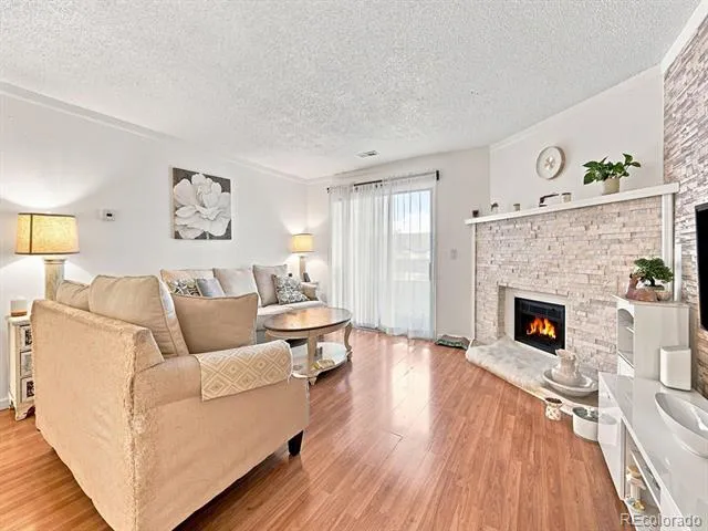14499 1st. Drive Aurora, CO 80011