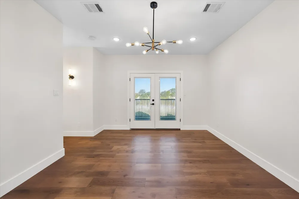 554 Shoreside Drive Corsicana, TX 75109