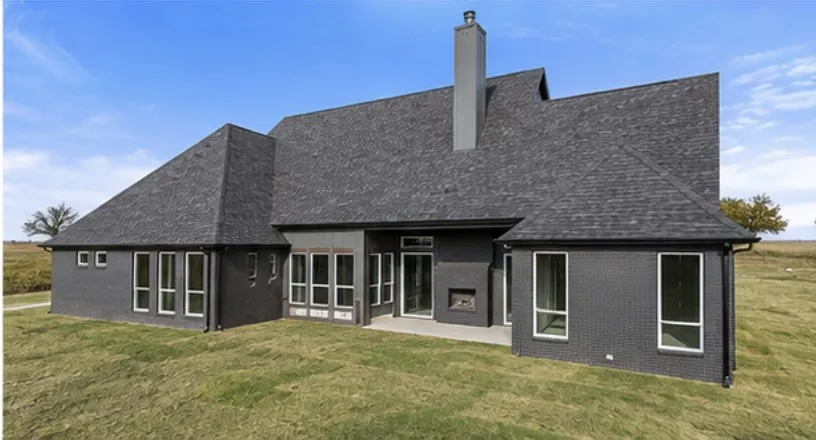 554 Shoreside Drive Corsicana, TX 75109