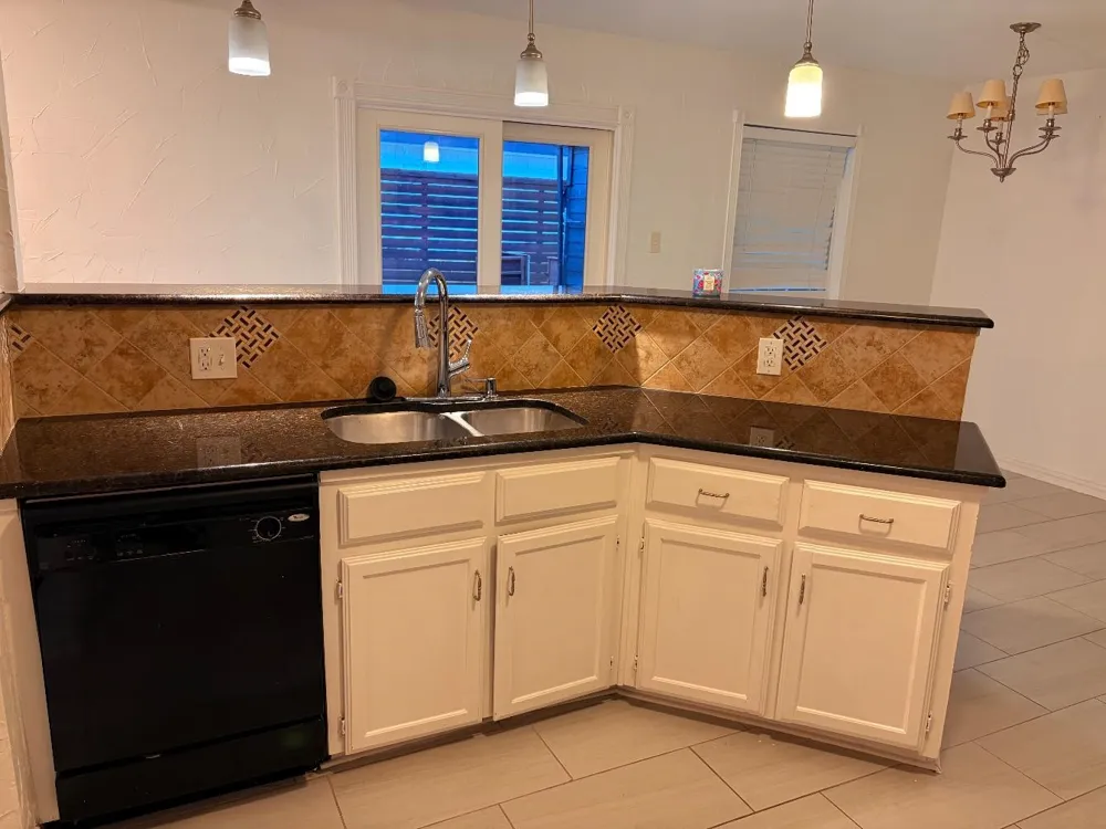 2206 Old Mill Road Carrollton, TX 75007