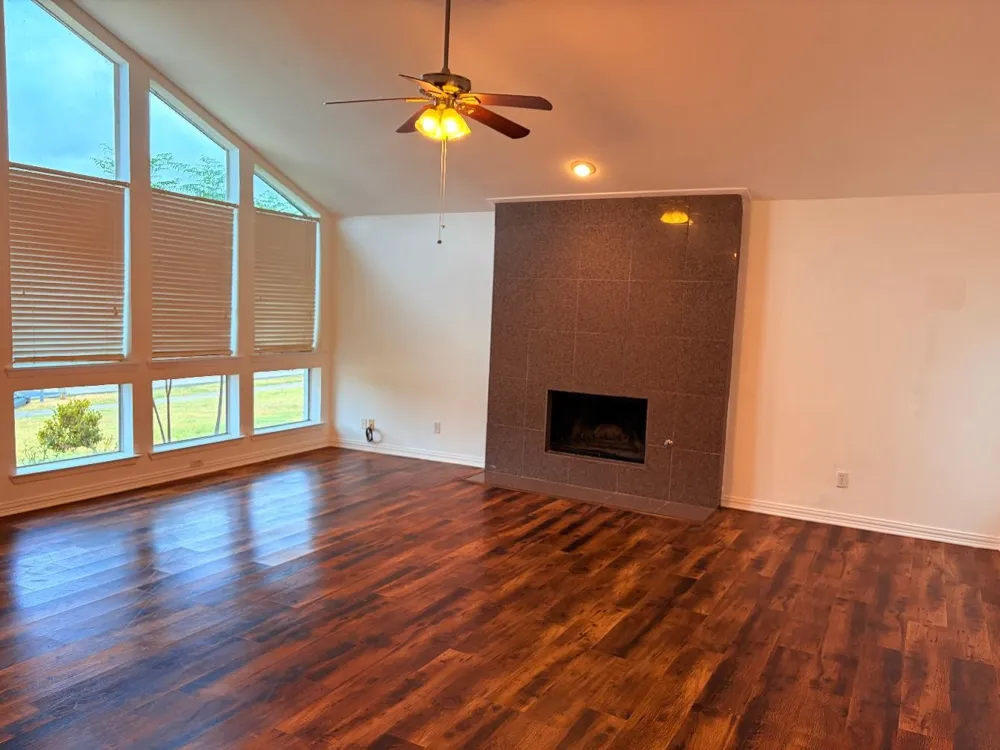 2206 Old Mill Road Carrollton, TX 75007