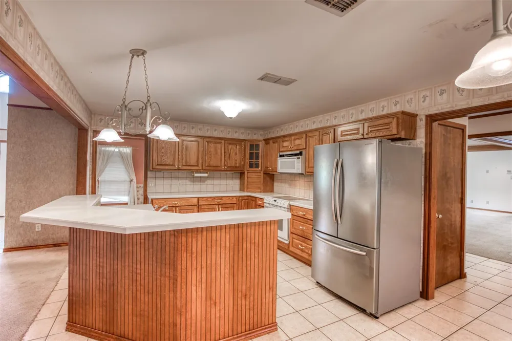 1722 Anderson County Road 432 Road Palestine, TX 75803