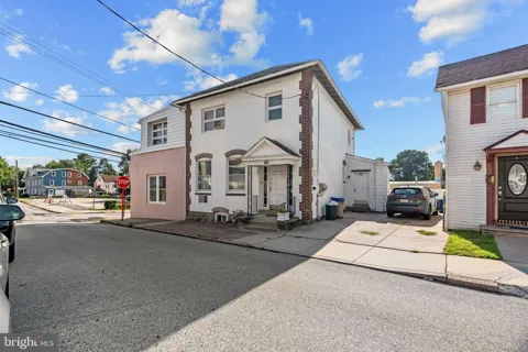 301 CEDAR STREET