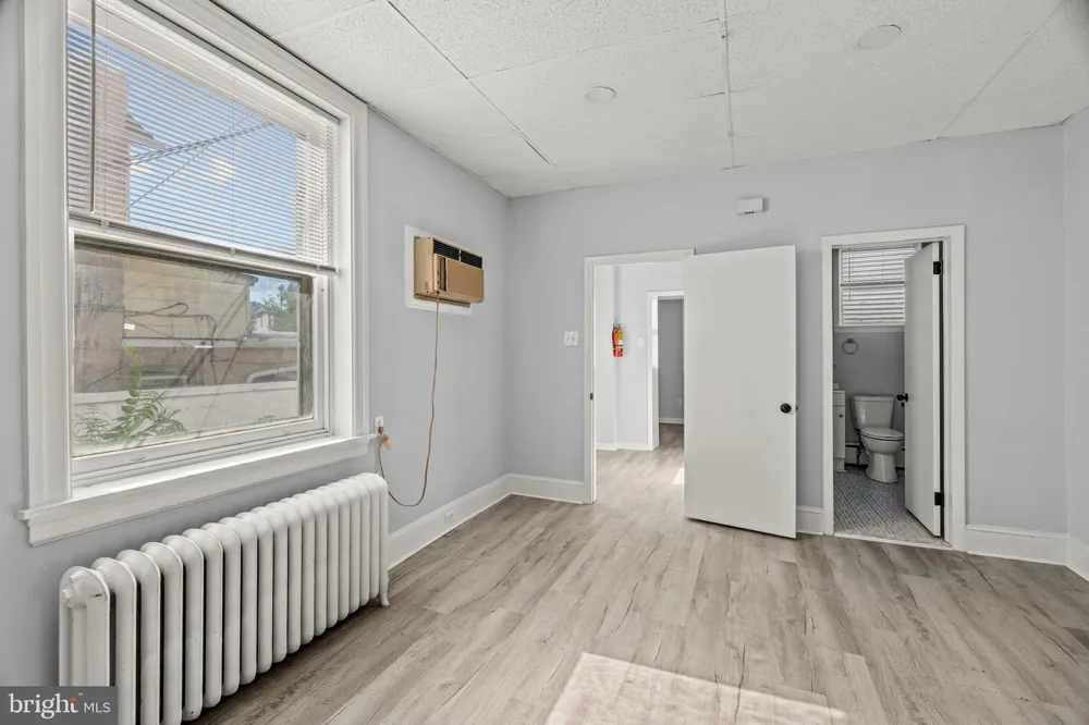 301 CEDAR STREET Jenkintown, PA 19046