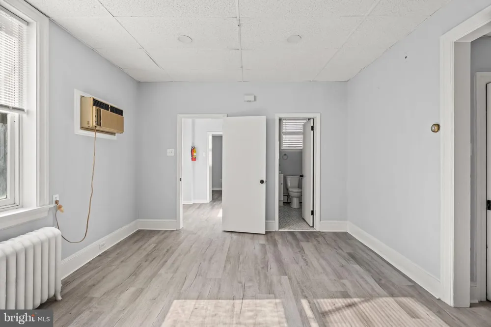 301 CEDAR STREET Jenkintown, PA 19046