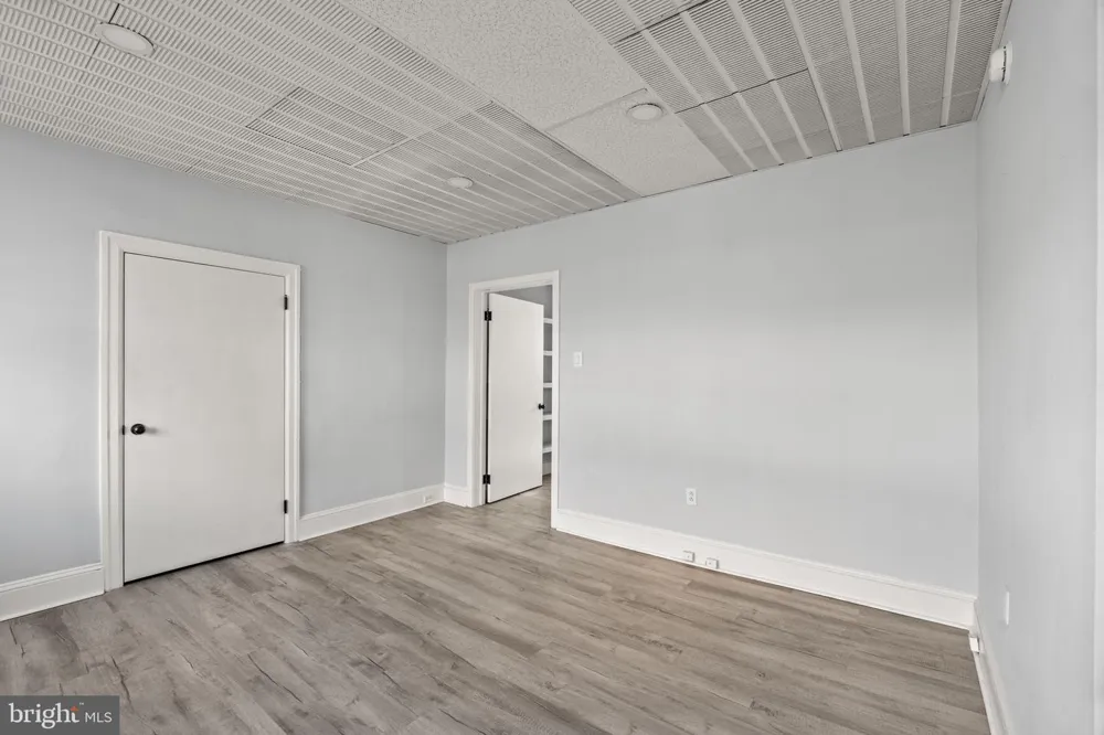 301 CEDAR STREET Jenkintown, PA 19046