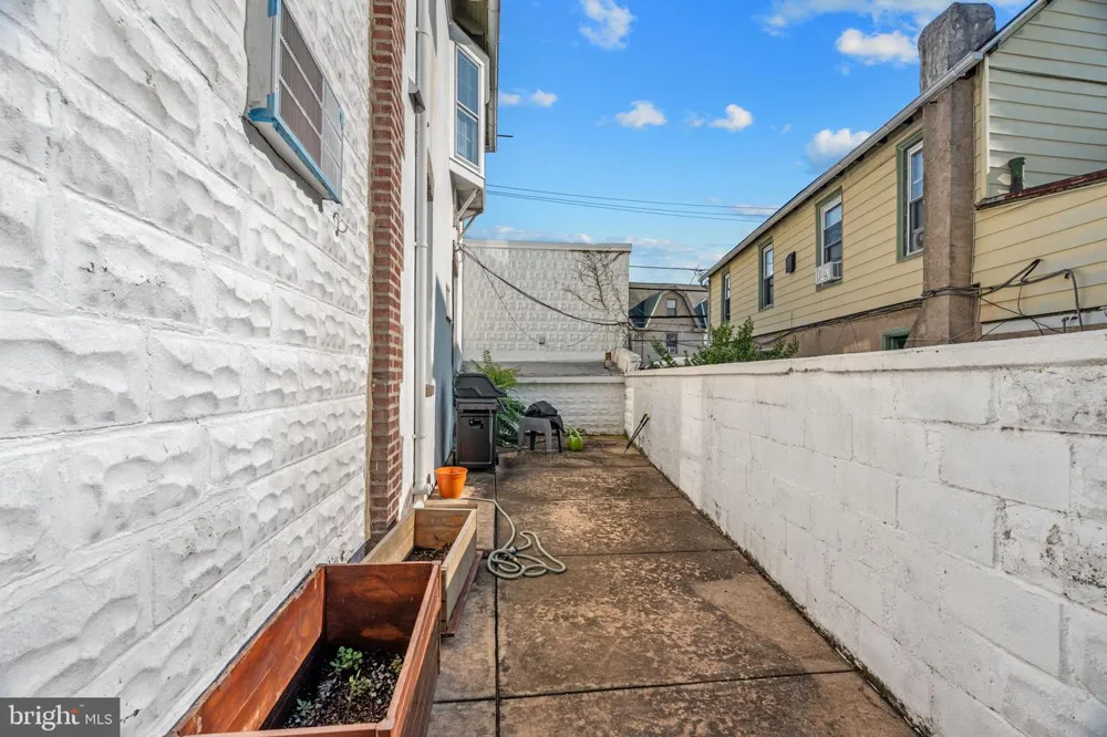 301 CEDAR STREET Jenkintown, PA 19046