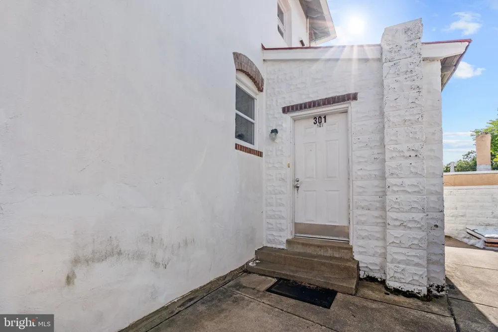 301 CEDAR STREET Jenkintown, PA 19046