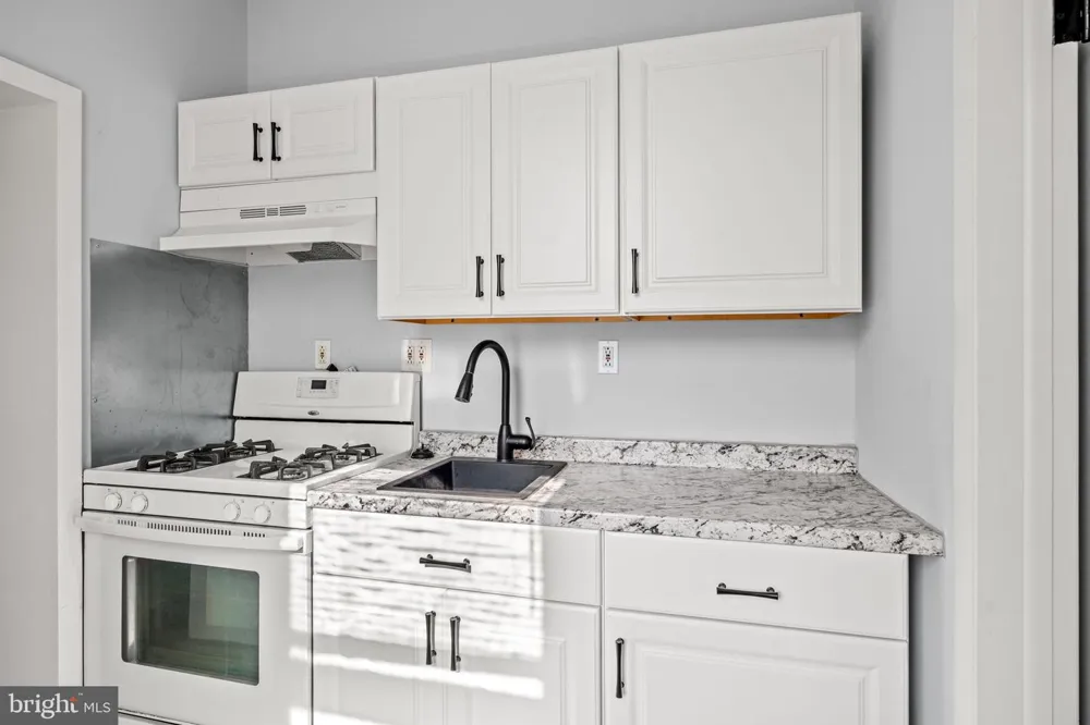301 CEDAR STREET Jenkintown, PA 19046