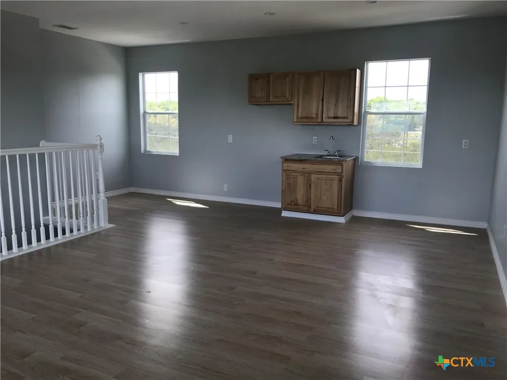 729 Clay Ridge Canyon Lake, TX 78133