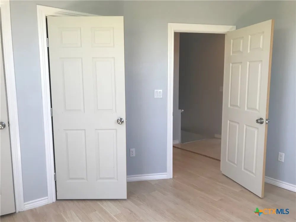 729 Clay Ridge Canyon Lake, TX 78133