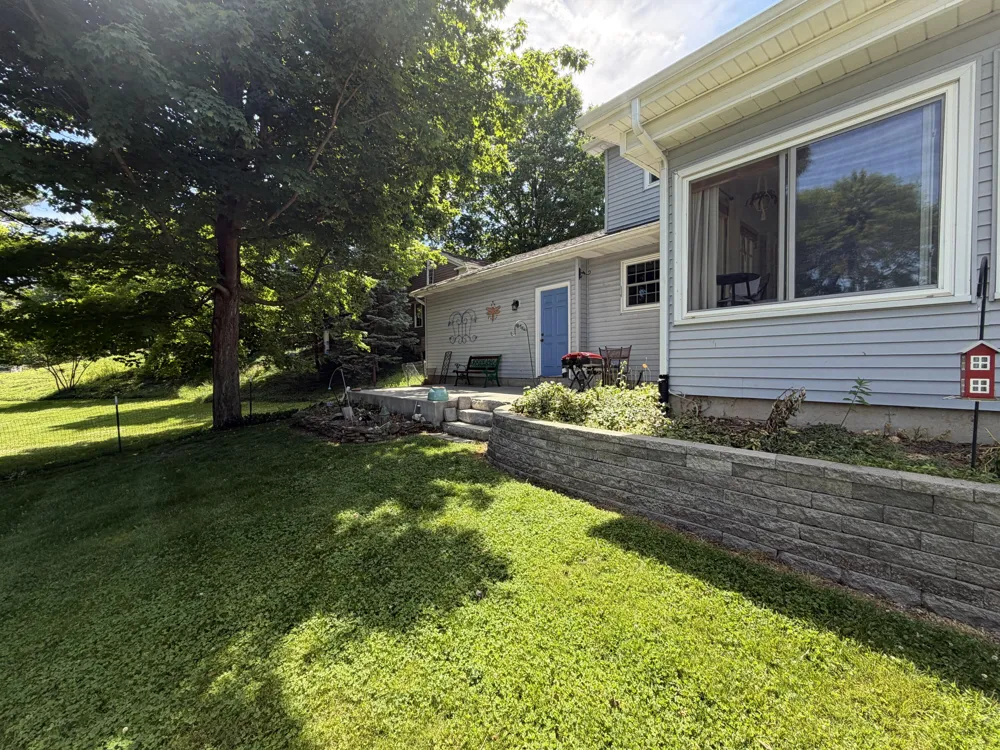 334 Grand Street Marshall, MI 49068