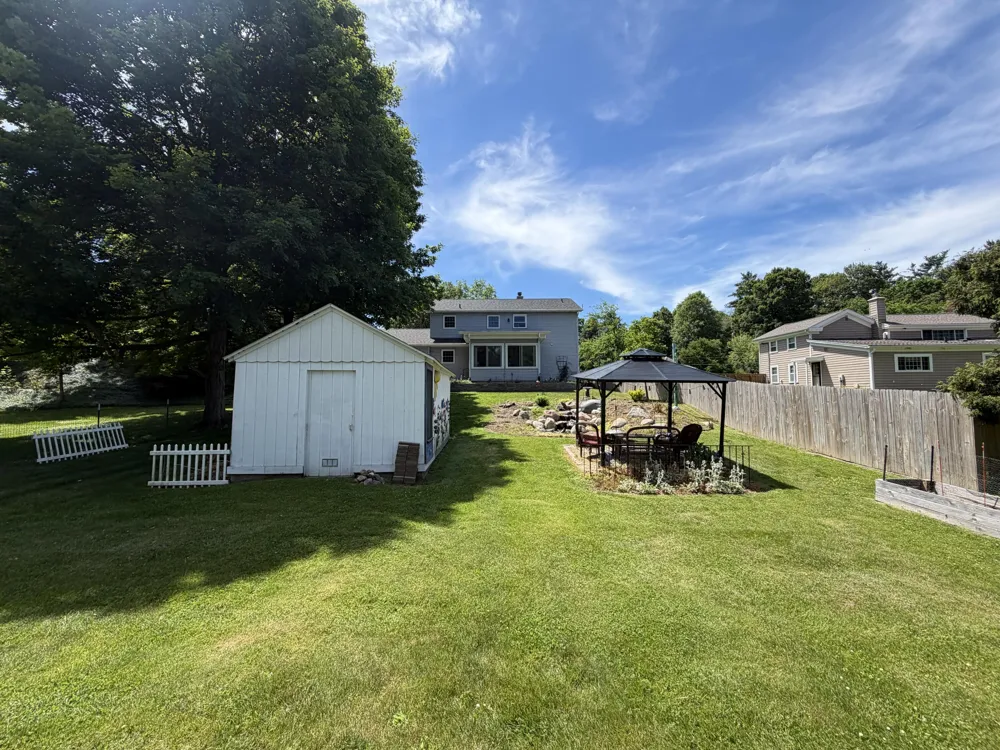 334 Grand Street Marshall, MI 49068