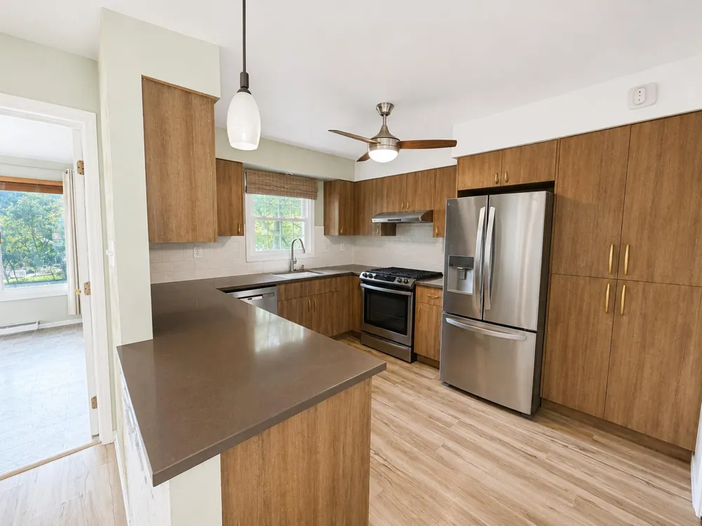 334 Grand Street Marshall, MI 49068