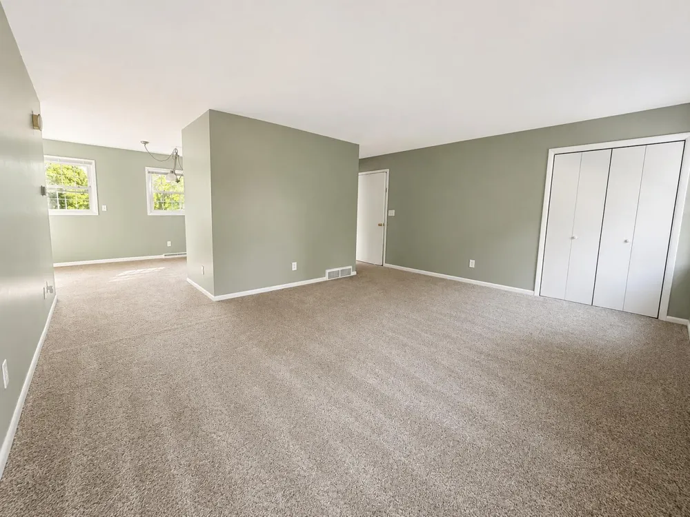 334 Grand Street Marshall, MI 49068