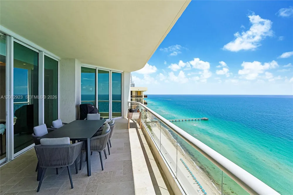 16051 Collins Ave #2903 Sunny Isles Beach, FL 33160