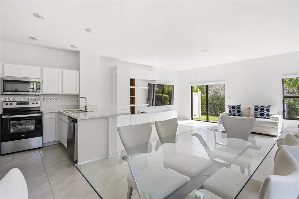 926 NW 3rd Ter #926 Pompano Beach, FL 33060