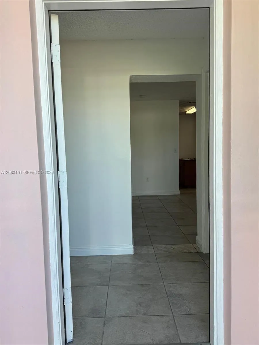 3650 SW 92nd Ave #1 Miami, FL 33165