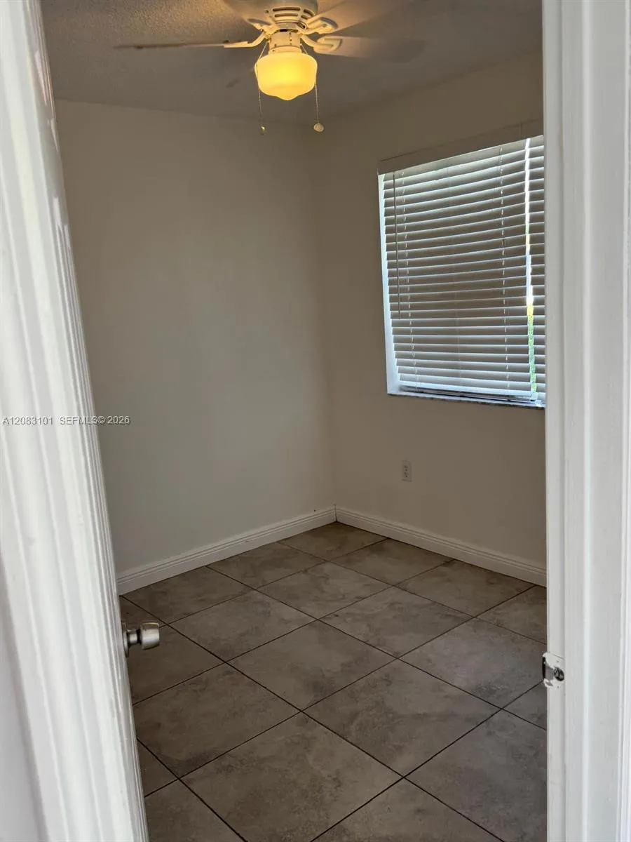 3650 SW 92nd Ave #1 Miami, FL 33165