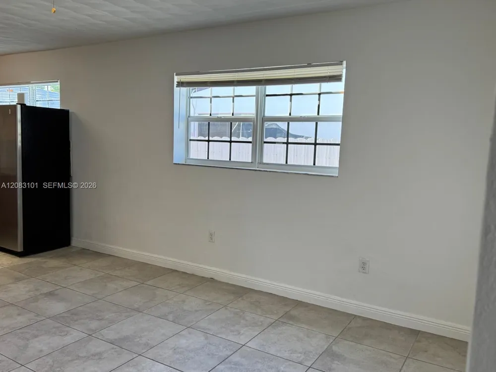 3650 SW 92nd Ave #1 Miami, FL 33165
