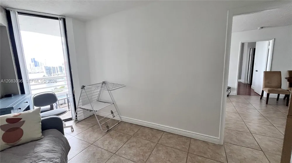3300 NE 192nd St #PH16 Aventura, FL 33180