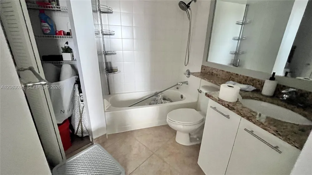 3300 NE 192nd St #PH16 Aventura, FL 33180
