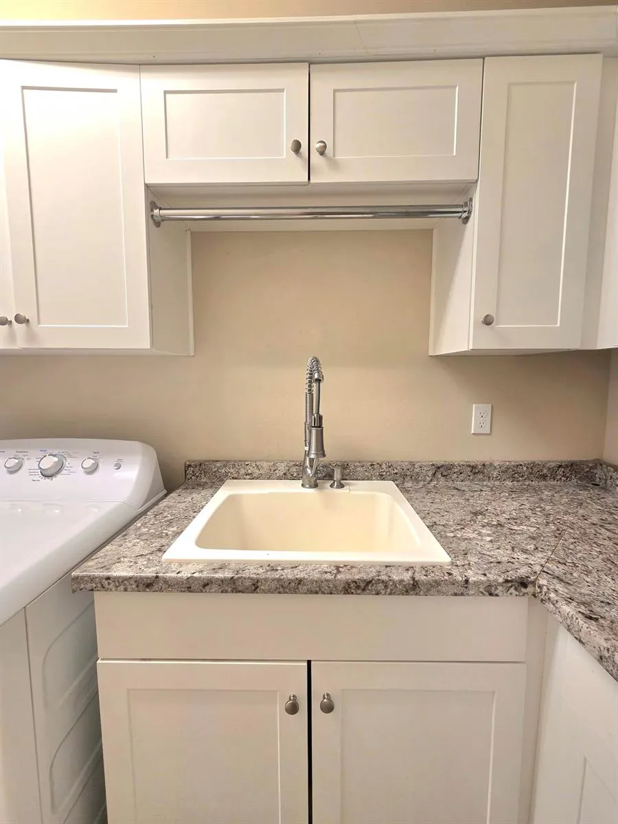 4215 NW 55th Terrace ocala, FL 34482