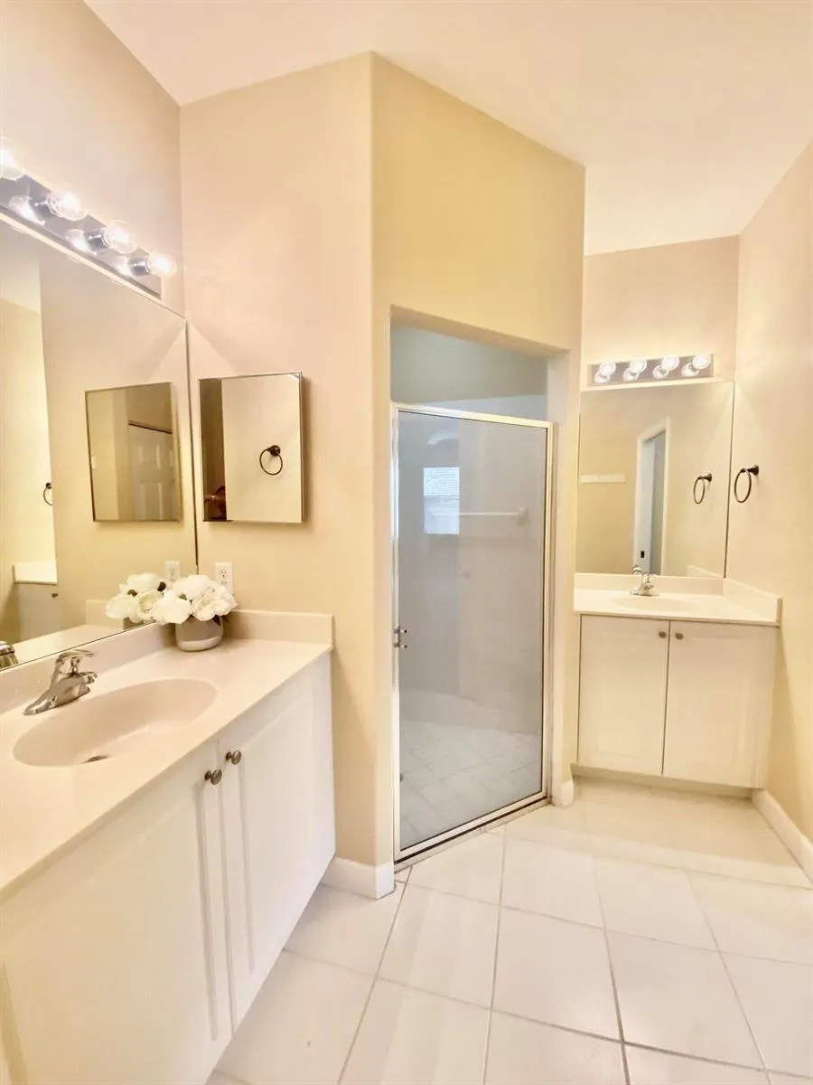 6616 Liberty Place Vero Beach, FL 32966