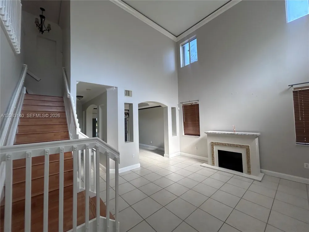 6528 SW 158th Pass Miami, FL 33193
