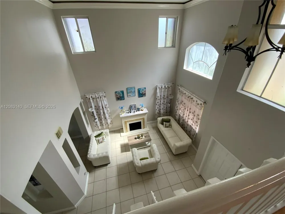 6528 SW 158th Pass Miami, FL 33193