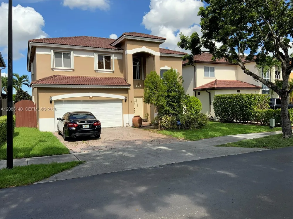 6528 SW 158th Pass Miami, FL 33193