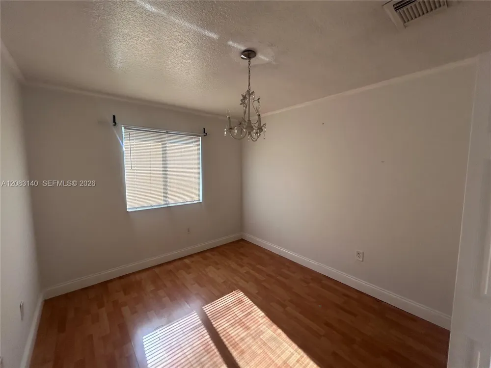 6528 SW 158th Pass Miami, FL 33193