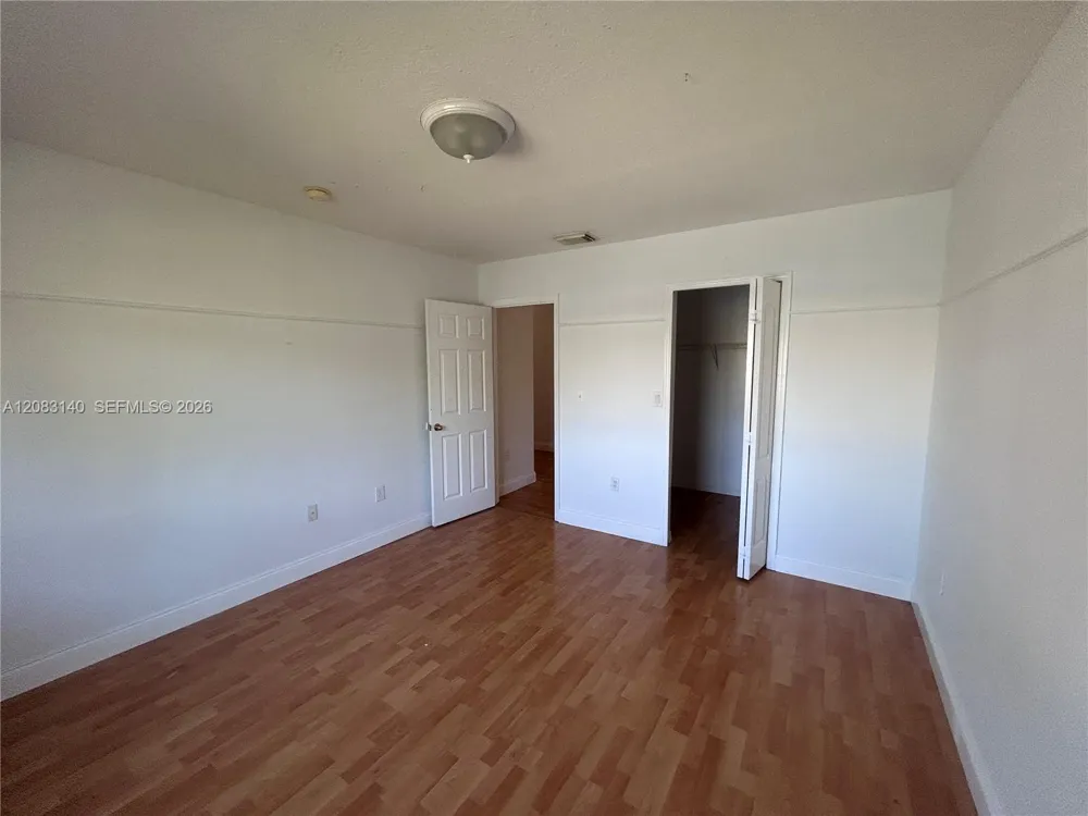 6528 SW 158th Pass Miami, FL 33193