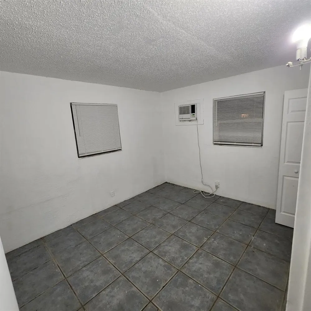2449 NW 7TH STREET Pompano Beach, FL 33069