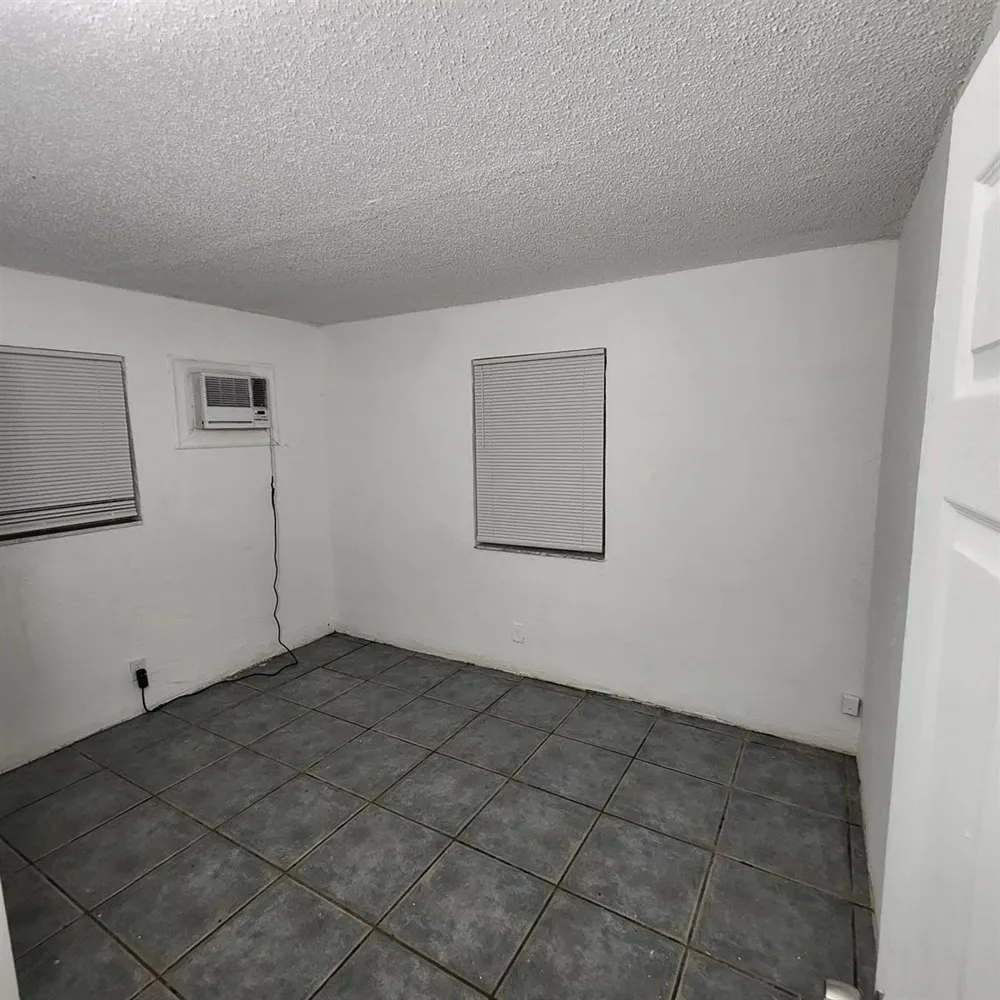 2449 NW 7TH STREET Pompano Beach, FL 33069