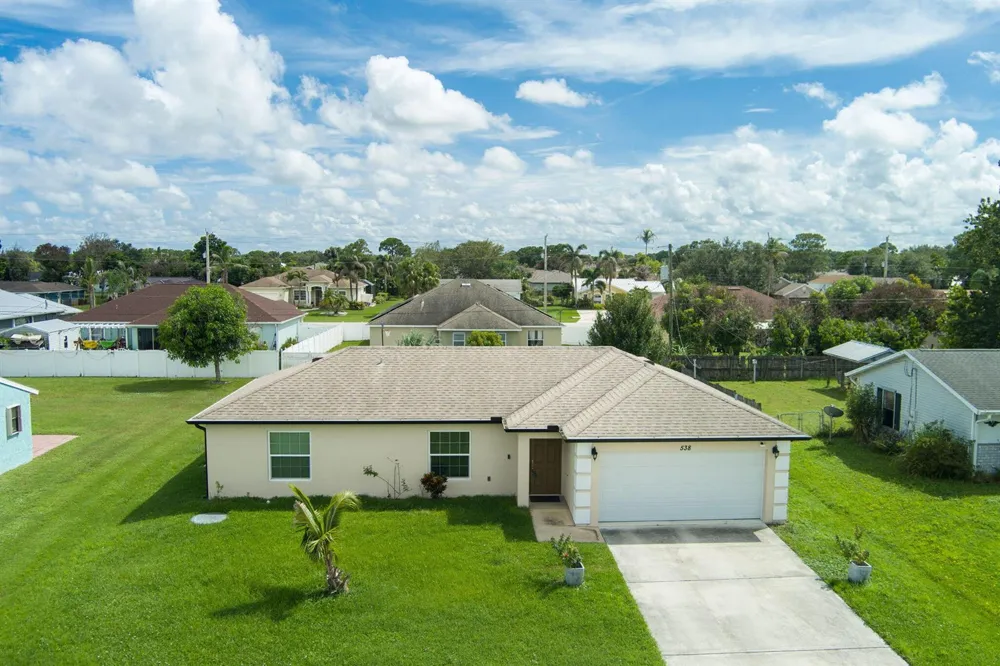 538 SW PRADO AVENUE Port St. Lucie, FL 34983