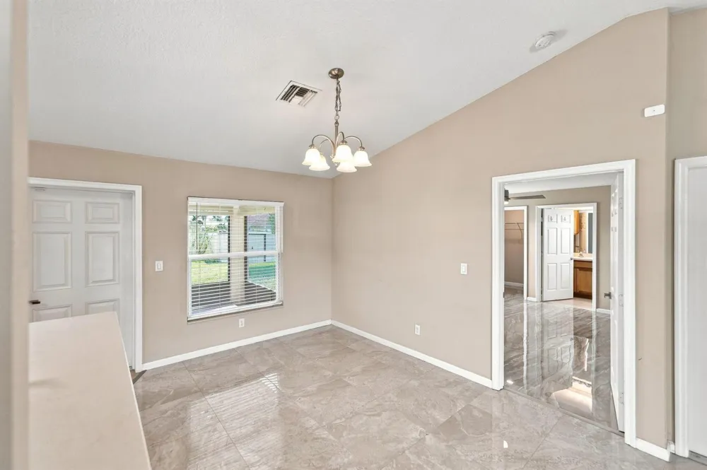 538 SW PRADO AVENUE Port St. Lucie, FL 34983
