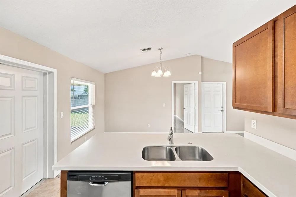 538 SW PRADO AVENUE Port St. Lucie, FL 34983