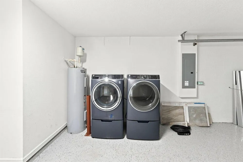 538 SW PRADO AVENUE Port St. Lucie, FL 34983