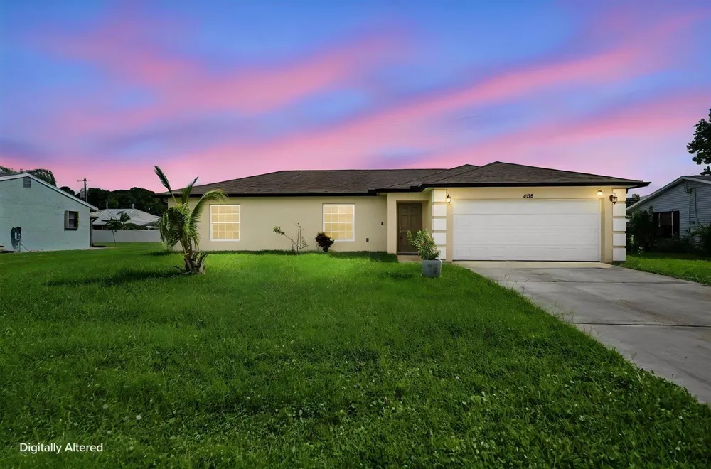538 SW PRADO AVENUE Port St. Lucie, FL 34983