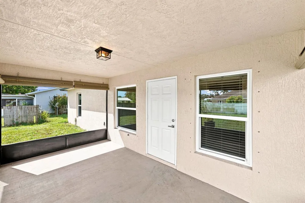 538 SW PRADO AVENUE Port St. Lucie, FL 34983