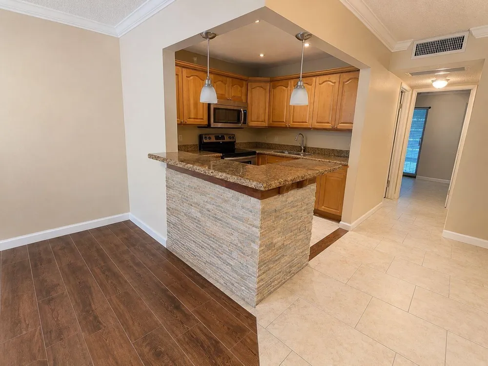 3100 SPRINGDALE BOULEVARD #308 Palm Springs, FL 33461