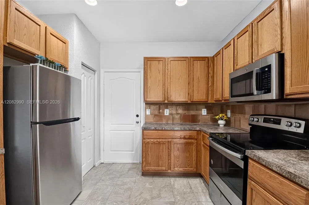 4406 Windmill Palm Way Green Acres, FL 33463