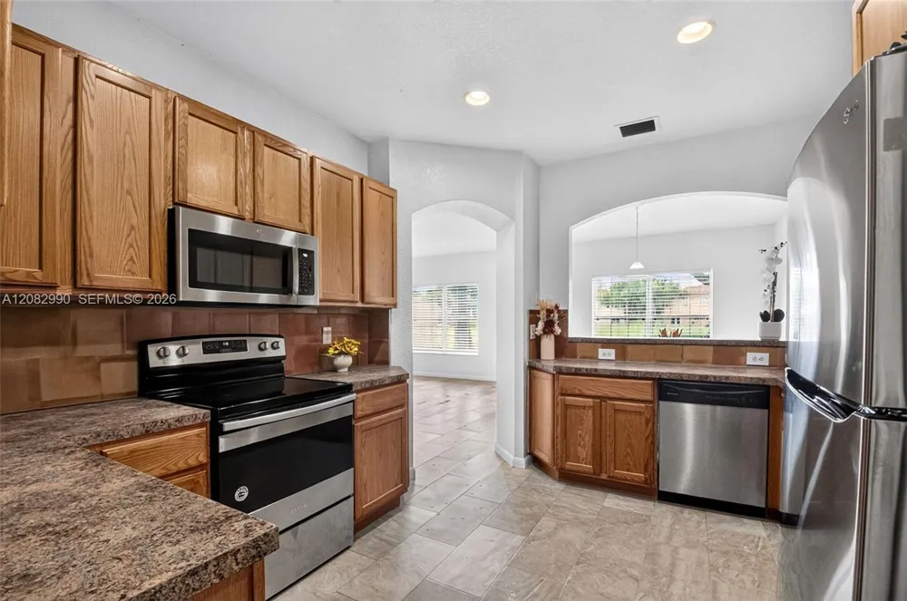 4406 Windmill Palm Way Green Acres, FL 33463