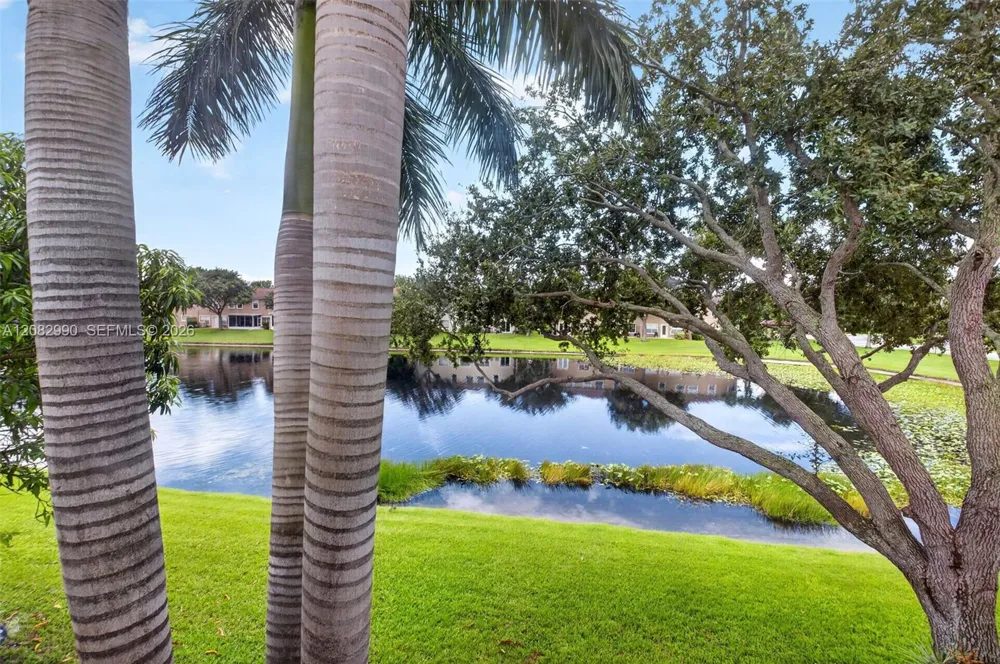 4406 Windmill Palm Way Green Acres, FL 33463