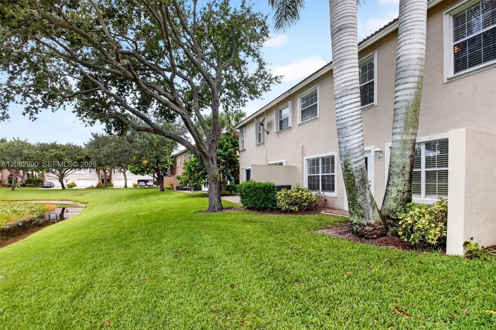 4406 Windmill Palm Way Green Acres, FL 33463