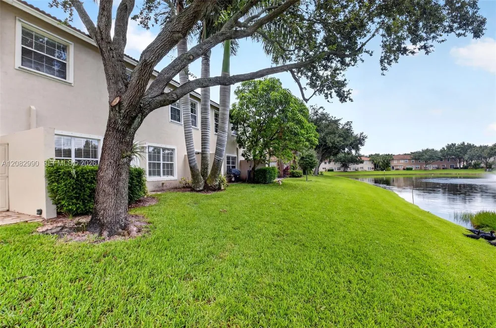 4406 Windmill Palm Way Green Acres, FL 33463