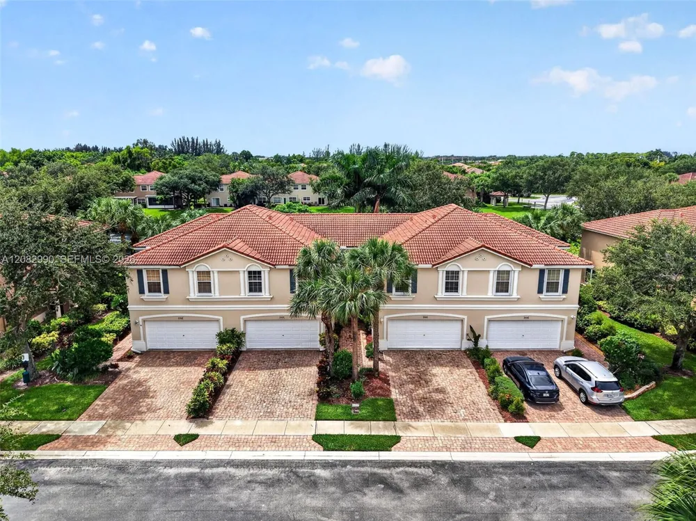 4406 Windmill Palm Way Green Acres, FL 33463